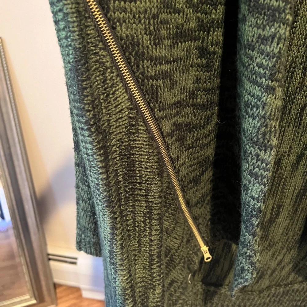 Emily Rose Deb Zipper Detail Long Sleeve Green and Black Cardigan Women's size L